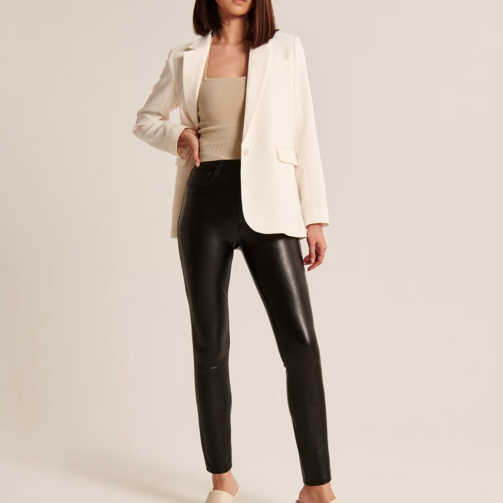 Abercrombie & Fitch Vegan Leather Pants Size XS